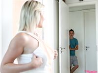 Lick It Before You Stick It - S15:E6
