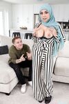 Hijab Hunter - S2:E3