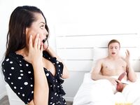 My Stepmom Helps Me Cum - S1:E4