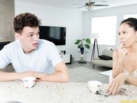 Stepmom Loves Cum - S2:E4