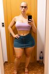 Vicenta culona sexy