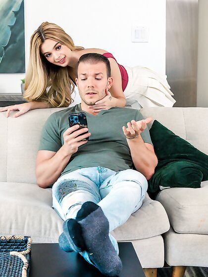 I Want My Stepbrothers Cum - S8:E6