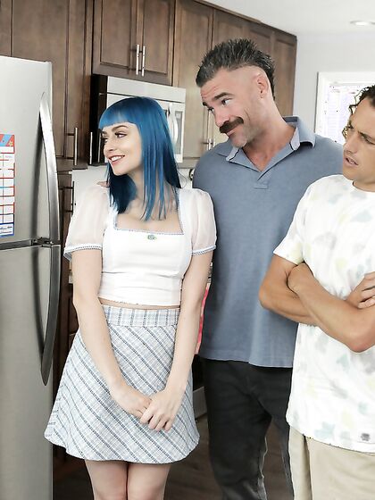 Daddy Gives Gold Stars - S1:E7