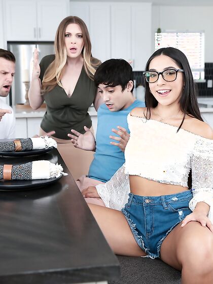 Swap Family Dinner - S8:E7