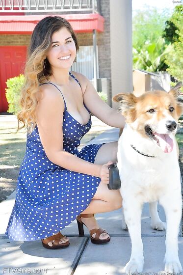 Lindas fotos de Dog Walker (Gianna Ii)