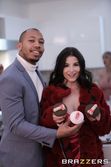 Brazzers EN VIVO: Fotos del asunto del día de San Valentín (Luna Star, Whitney Wright, Valentina Nappi, Phoenix Marie, Emily Willis, Aubree Valentine, Demi Sutra, Ivy Lebelle, Desiree Dulce, Lasirena69, Keira Croft, Gabbie Carter, Bunny Colby)