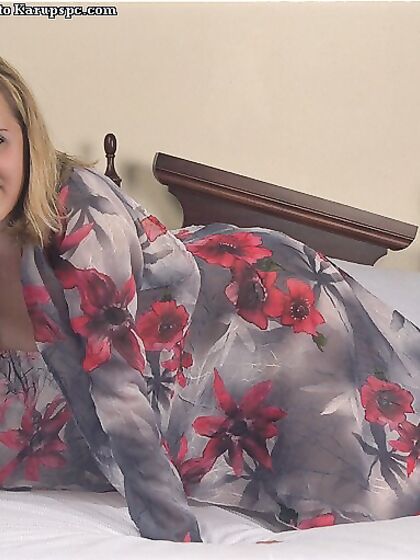 When This Blonde Alex B Is Alone She Never Gets Bored But Takes The Dildo And Gets Orgasm