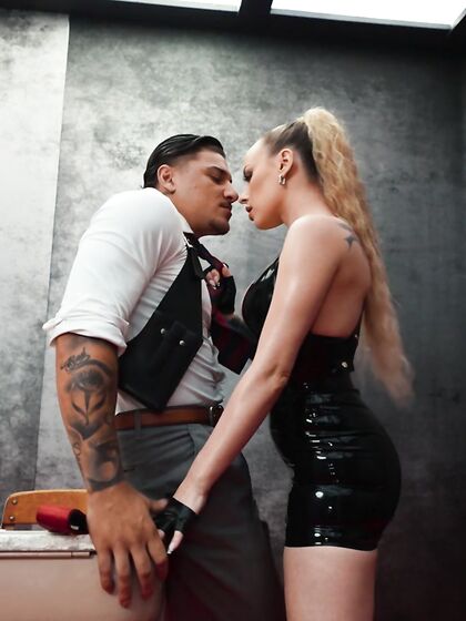 Inked Hoe Anna Claire Clouds Gets Fucked Hard On The Table