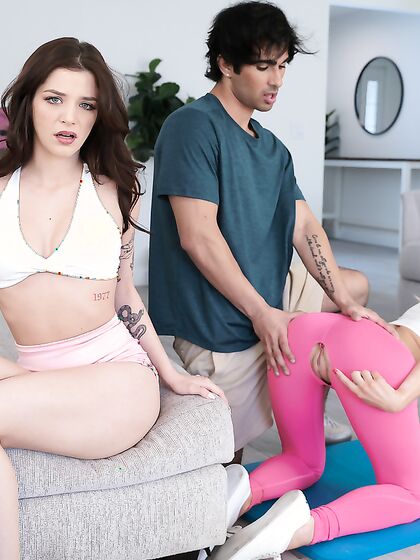 Stepmoms Young Dick Workout - S2:E10
