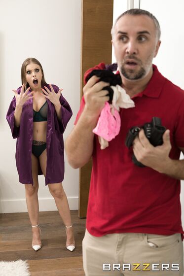 Glamorous Beauty In High Heels Pleases Keiran In Bed photos (Britney Amber, Keiran Lee)