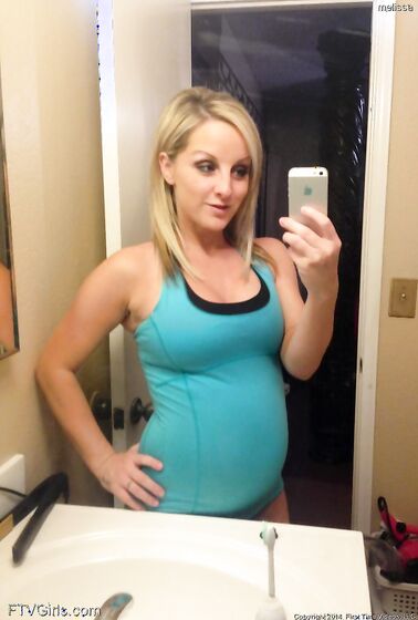 Candid Selfies photos (Melissa Matters)