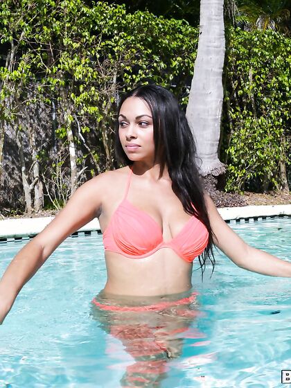 Welcome Back For Another Awesome Update Of Brown Bunnies. This Time Around We Have A Special Guest. It's Bethany Benz! That's Right! She Was Expecting Us At Her Friend's House, But Bethany Didn't Know When Were Coming. We Crept Up On Her While She Was Sun