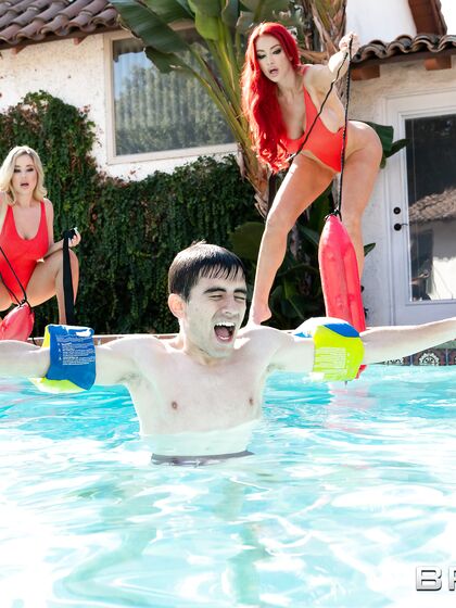 Big Tits Save Lives photos (Nicolette Shea, Savannah Bond, Jordi El Nino Polla)