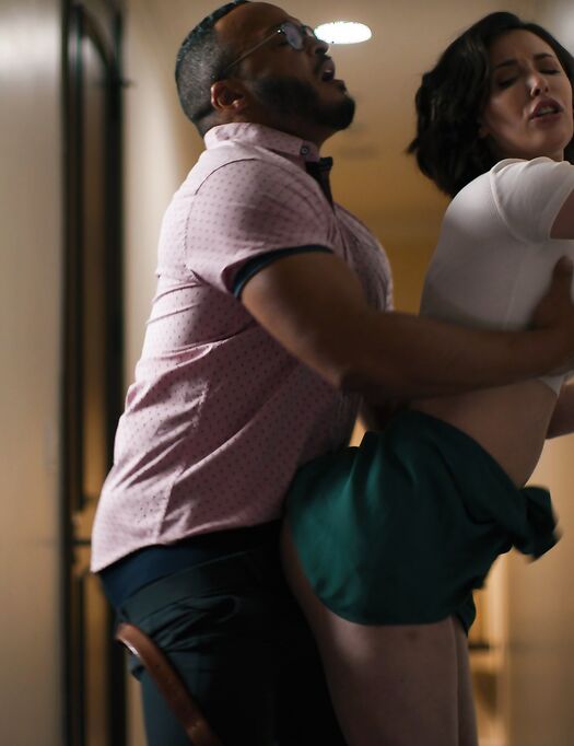 Very Nice Interracial Gangabng With Casey Calvert