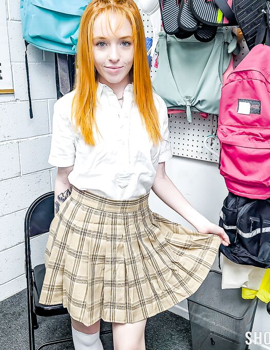 Tiny Schoolgirl Madi Collins Screwed By Cocky LP Officer