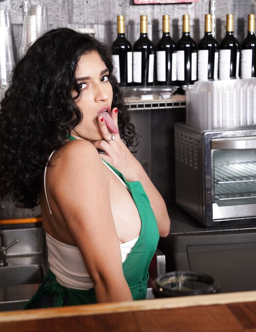 Exotic Slut Gabriela Lopez Gets Fucked In Coffee Shop
